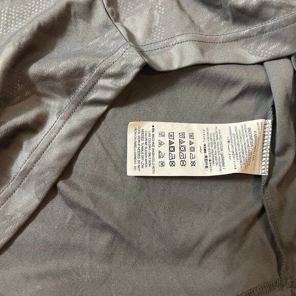 NHL Authentic PRO. FNATICS, Size M, gray color. Made in Indonesia. - Picture 5 of 9